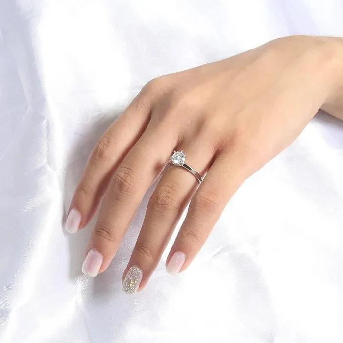 Luxus Moissanite Rings Jewelry Rings Platinum Plated Silver Solitaire Moissanite Ring 2ct