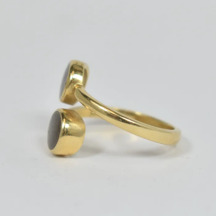 closebymejewelry Sale Bypass Ring in 14K Yellow Gold size 7 Rings