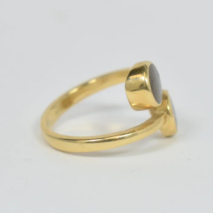 closebymejewelry Sale Bypass Ring in 14K Yellow Gold size 7 Rings