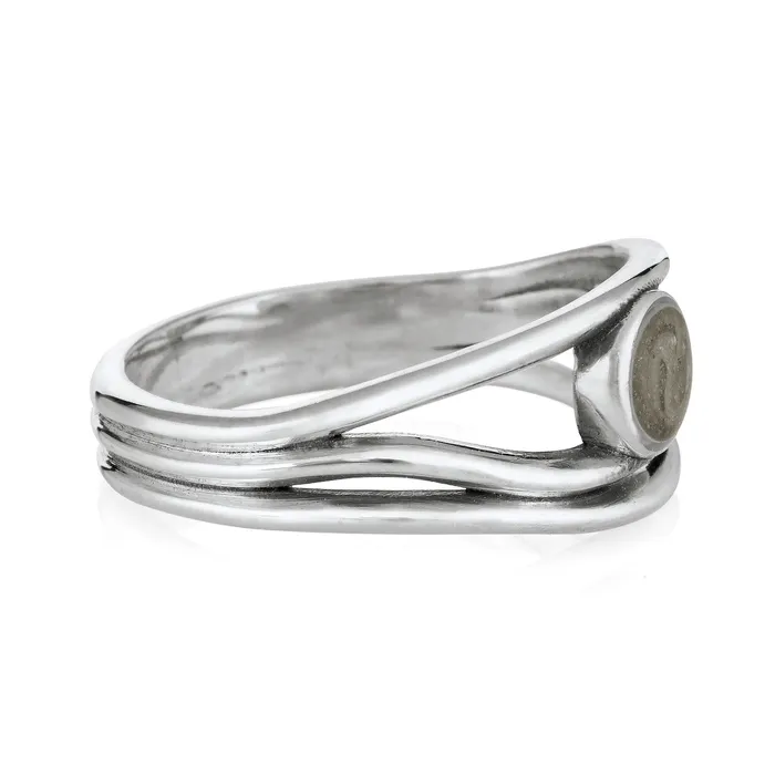 closebymejewelry Three Band Cremation Ring in 14K White Gold Rings