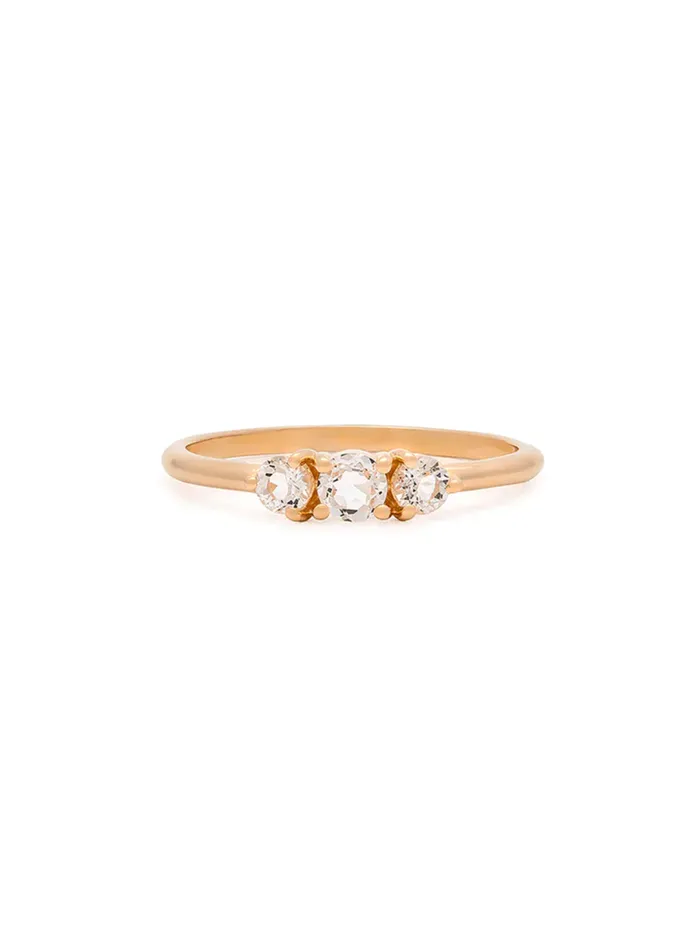 Rings Leah Alexandra Circa Ring Gold White Topaz