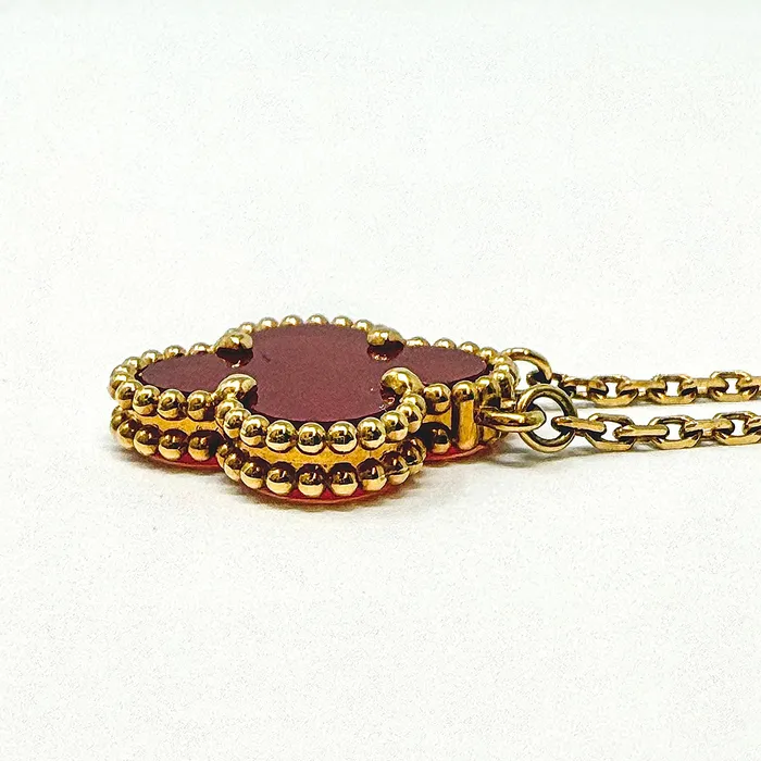Van Cleef Arpels Necklaces Van Cleef Arpels Alhambra Necklace