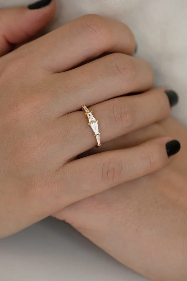 ARTEMER Rings Tapered Baguette Engagement Ring